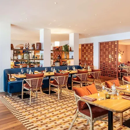 Hotel Novotel Kirchberg 4*