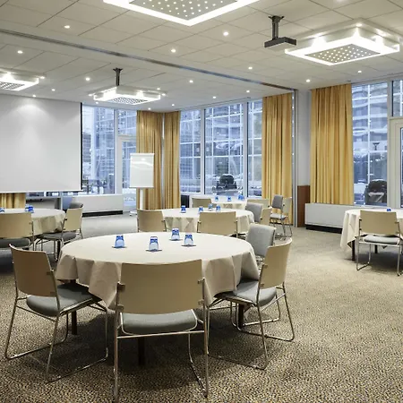 Novotel Kirchberg 4* לוקסמבורג