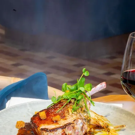 Novotel Kirchberg מלון 4*