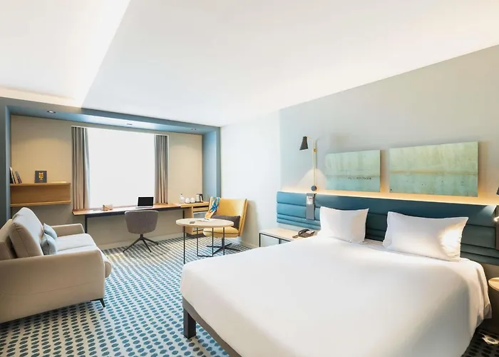 Novotel Kirchberg Otel 4*