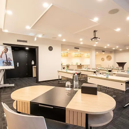 Otel Novotel Kirchberg Lüksemburg
